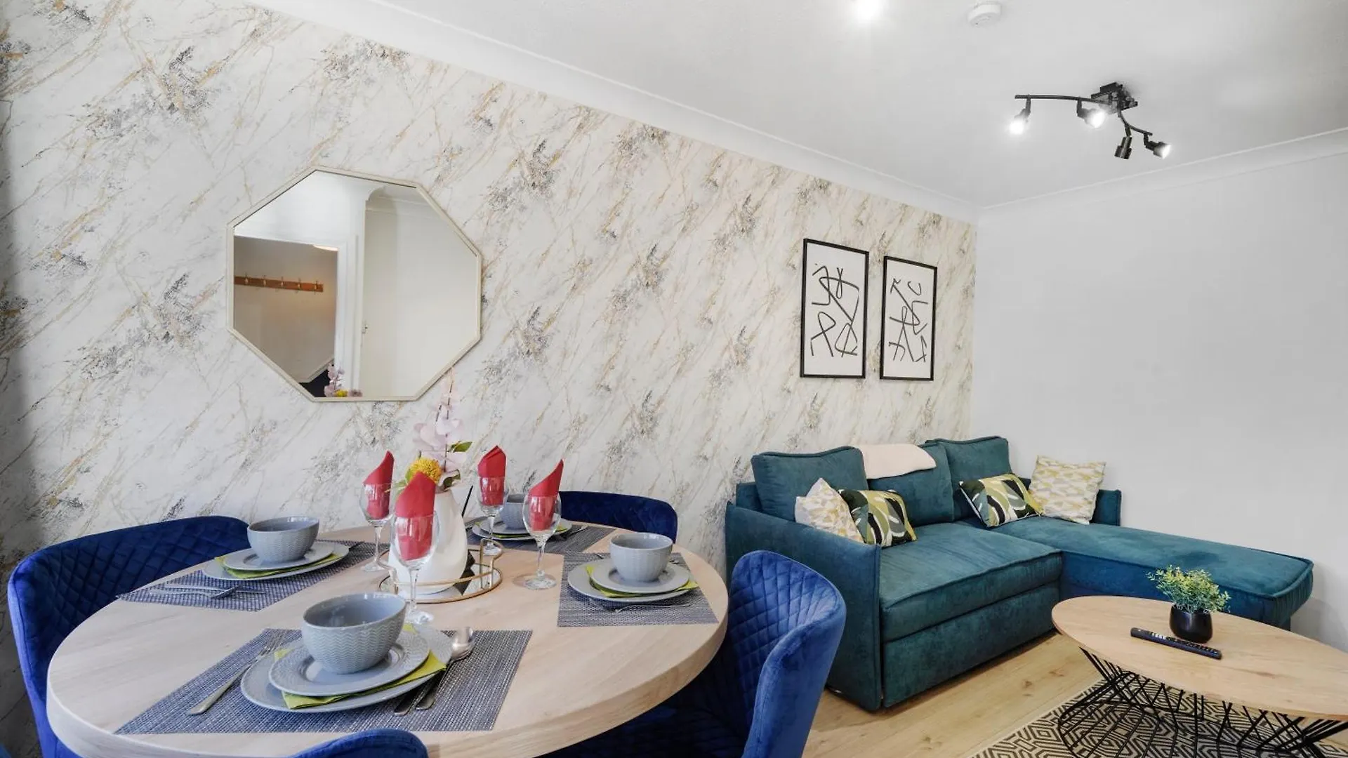 40 Percent Off! - Delightful Abode In London - Garden Villa 0*,  United Kingdom