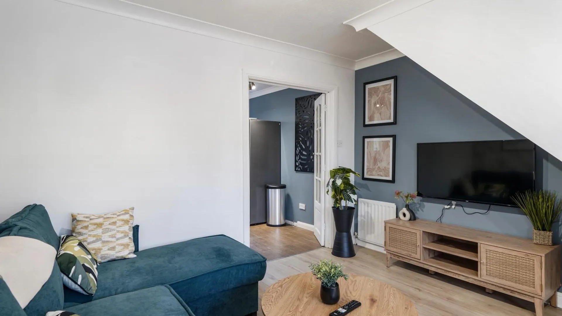 40 Percent Off! - Delightful Abode In London - Garden location