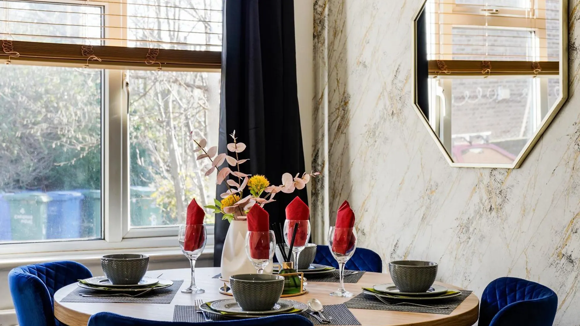 40 Percent Off! - Delightful Abode In London - Garden Villa Holiday home