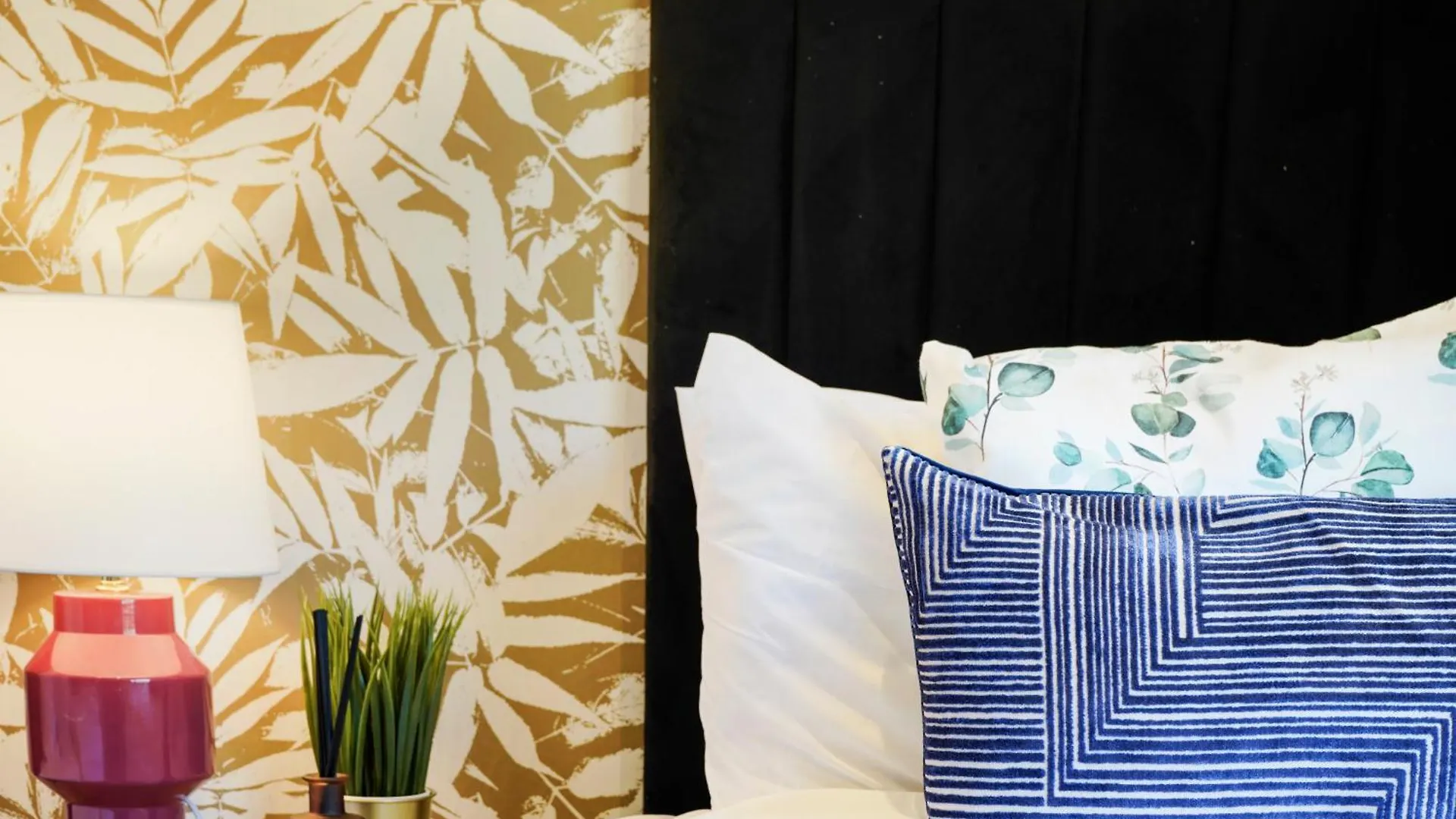 Holiday home 40 Percent Off! - Delightful Abode In London - Garden Villa United Kingdom